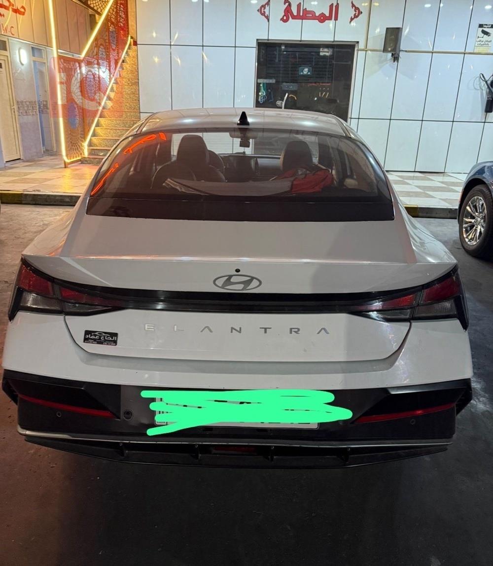 هیوندای ئەلەنترا